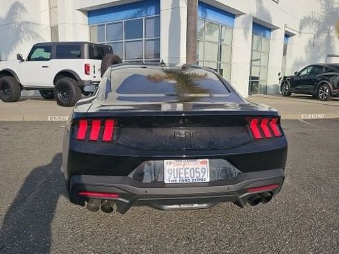 Used 2025 Ford Mustang GT Premium image 21
