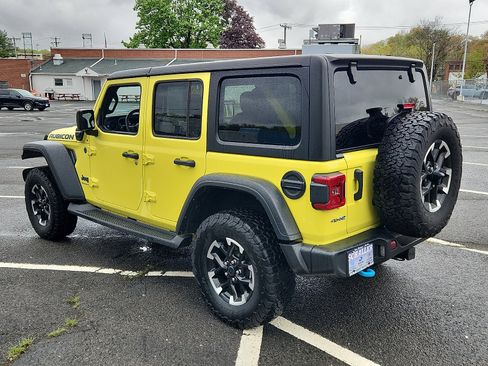 Used 2024 Jeep Wrangler Unlimited Rubicon 4xe AWD/4WD image 4