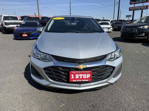 Used 2019 Chevrolet Cruze LS FWD image 2