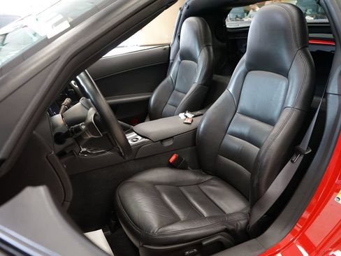 Used 2008 Chevrolet Corvette Coupe RWD image 2