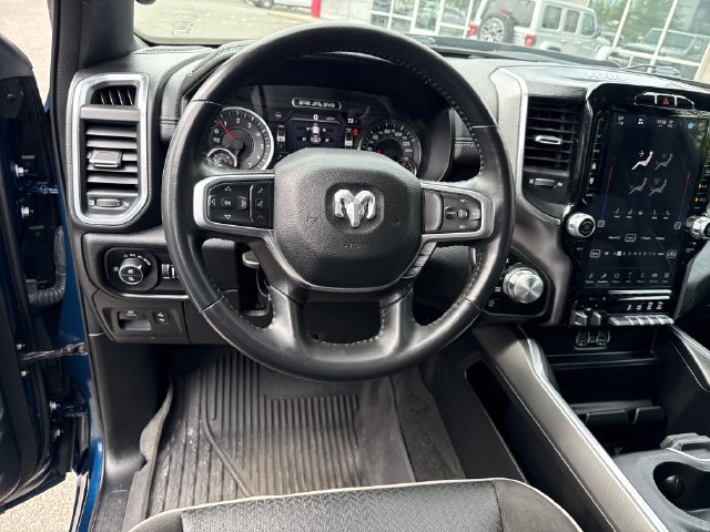 Used 2023 RAM 1500 Laramie AWD/4WD image 17
