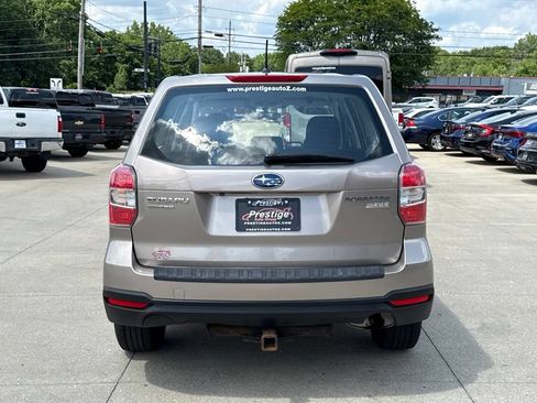 Used 2015 Subaru Forester 2.5i AWD/4WD image 14