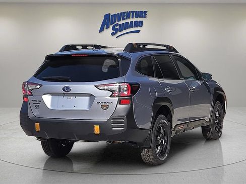 Certified 2025 Subaru Outback Wilderness AWD/4WD image 10
