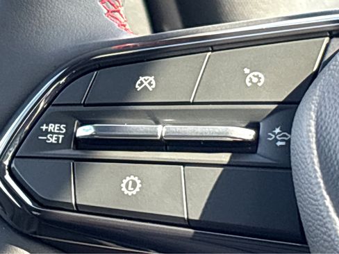 Used 2026 Chevrolet Equinox RS w/ Convenience Package III image 15