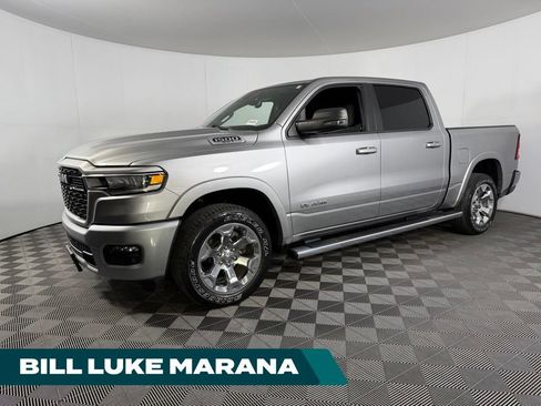 Used 2025 RAM 1500 Big Horn AWD/4WD image 1
