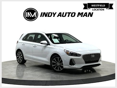 Used 2019 Hyundai Elantra GT FWD image 1