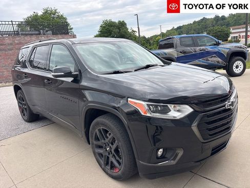 Used 2021 Chevrolet Traverse Premier w/ Redline Edition AWD/4WD image 1
