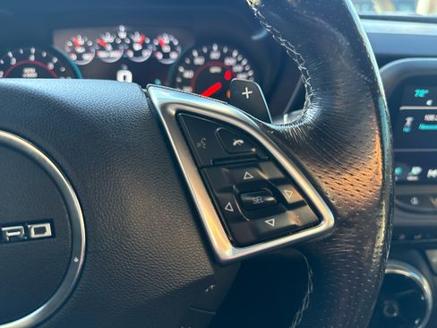 Used 2018 Chevrolet Camaro SS image 16