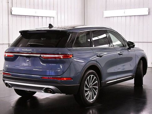 Used 2023 Lincoln Corsair Reserve w/ Equipment Group 202A AWD/4WD image 8