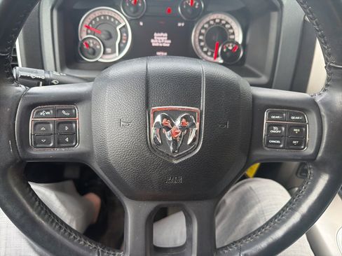 Used 2018 RAM 1500 Big Horn image 16