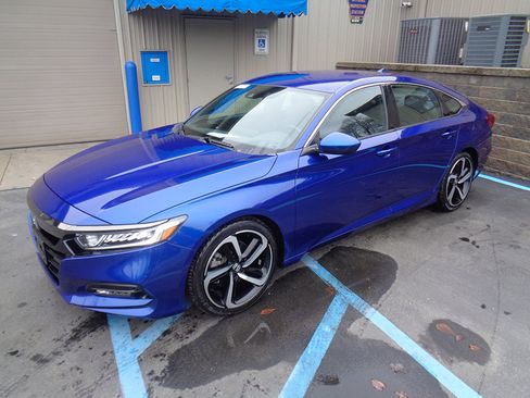 Used 2020 Honda Accord Sport image 1