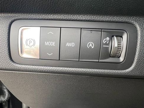 New 2026 Chevrolet Traverse LT w/ Midnight/Sport Edition image 23