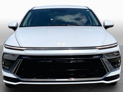 Used 2025 Hyundai Sonata SEL FWD image 4