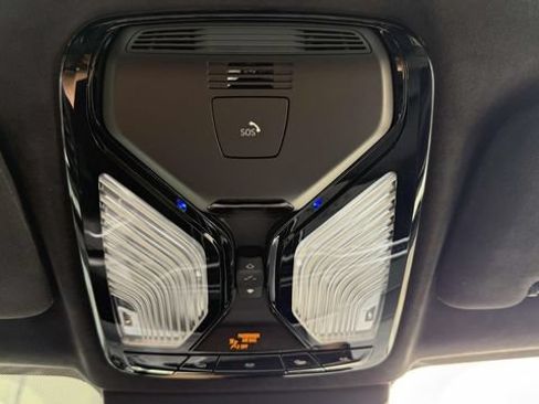 Used 2024 BMW X7 xDrive40i w/ Executive Package AWD/4WD image 91