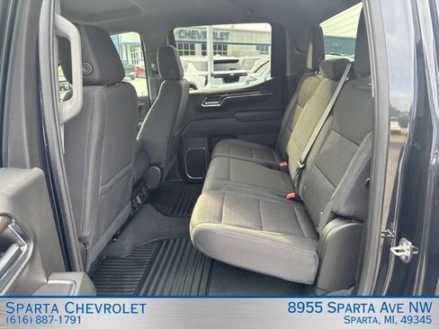 Used 2024 Chevrolet Silverado 1500 LT AWD/4WD image 26