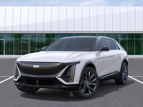 New 2025 Cadillac Lyriq Sport w/ Nappa Leather Package image 6