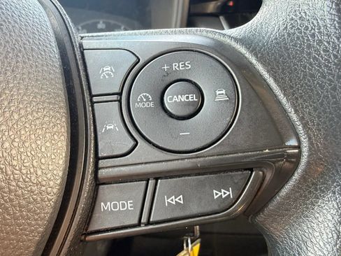 Used 2023 Toyota Corolla LE FWD image 20