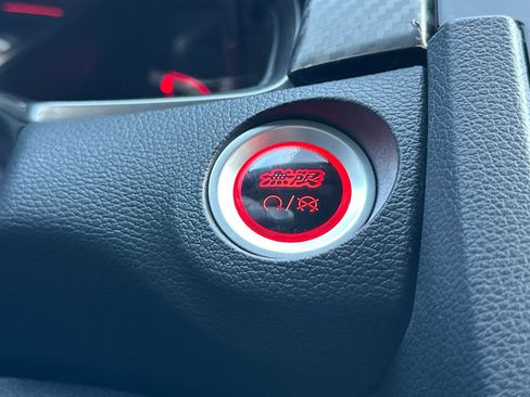 Used 2018 Honda Civic Type R image 34