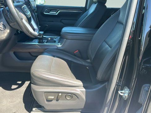 Certified 2023 GMC Sierra 1500 SLT w/ SLT Convenience Package AWD/4WD image 11