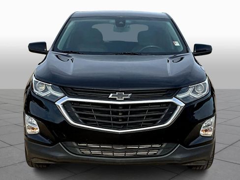 Used 2020 Chevrolet Equinox LT w/ Driver Convenience Package image 4