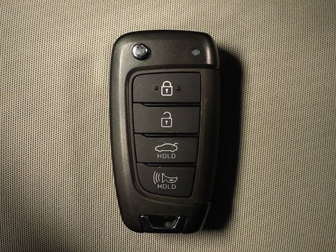Used 2023 Hyundai Sonata SE FWD image 32