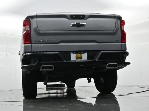 Used 2024 Chevrolet Silverado 1500 LT Trail Boss w/ Convenience Package II AWD/4WD image 24