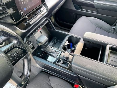 Used 2024 Toyota Tundra SR5 AWD/4WD image 19