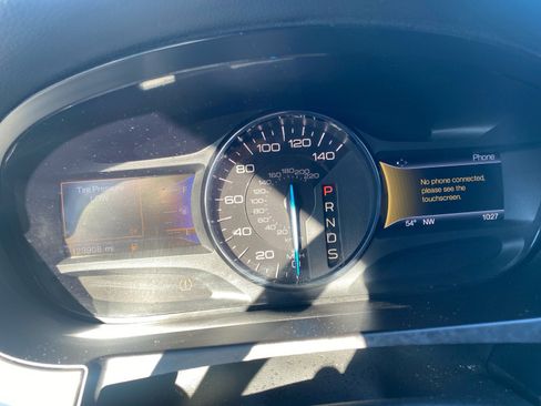 Used 2014 Ford Edge Sport w/ Driver Entry Package image 2