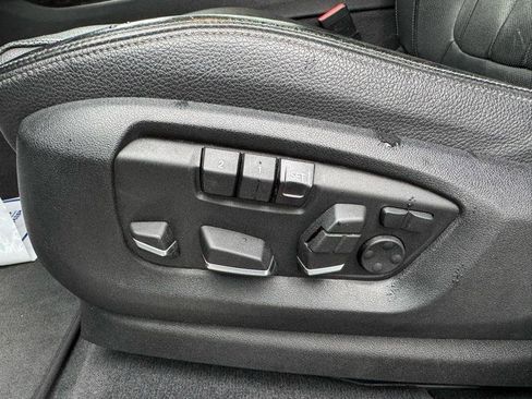 Used 2018 BMW X5 xDrive50i AWD/4WD image 16