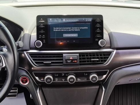 Certified 2022 Honda Accord Sport image 27