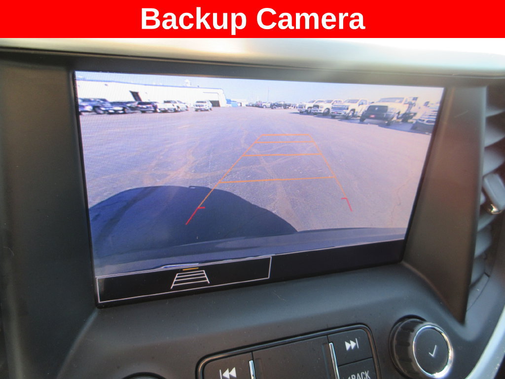 Used 2022 GMC Acadia SLE w/ Driver Convenience Package FWD image 16