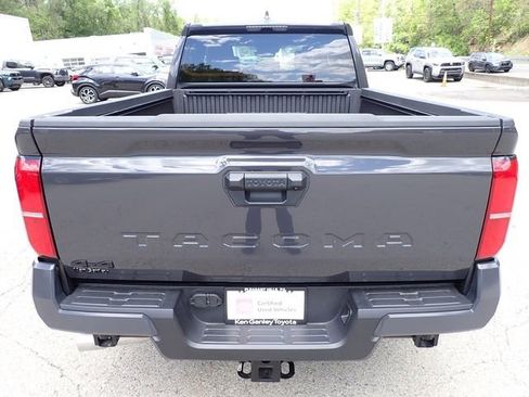 Certified 2026 Toyota Tacoma TRD Sport AWD/4WD image 5