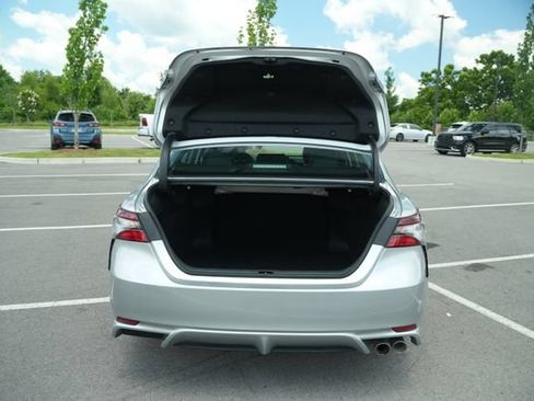 Used 2023 Toyota Camry SE FWD image 17