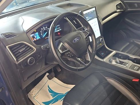 Used 2024 Ford Edge SEL AWD/4WD image 7