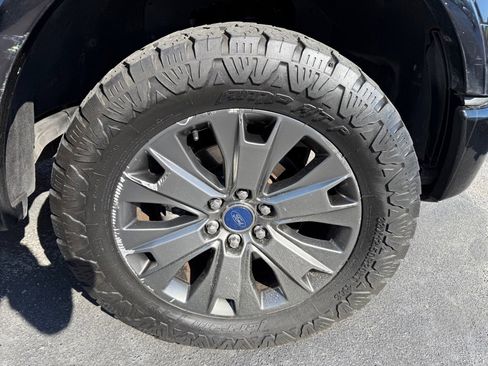 Used 2017 Ford F150 Lariat w/ Equipment Group 502A Luxury image 38