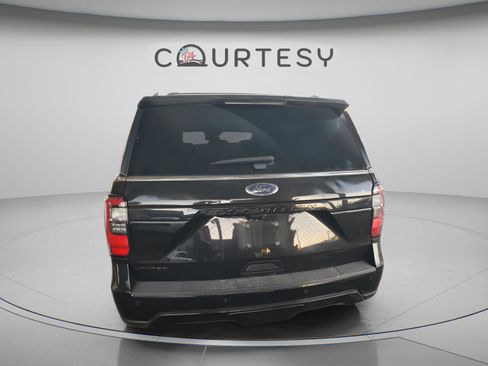 Used 2020 Ford Expedition Limited w/ Equipment Group 303A RWD image 15