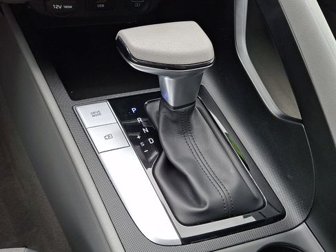 Certified 2023 Hyundai Elantra SEL FWD image 14