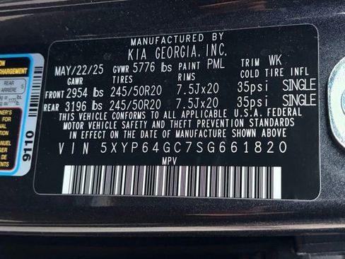 Used 2025 Kia Telluride S image 38