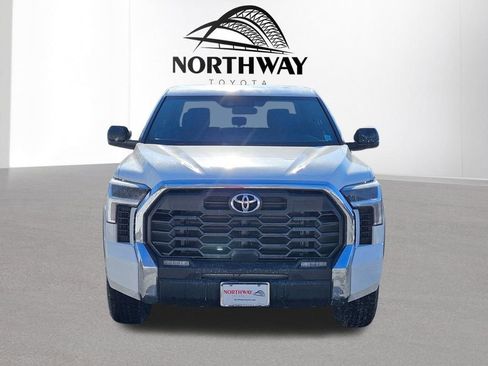New 2026 Toyota Tundra SR5 AWD/4WD image 3