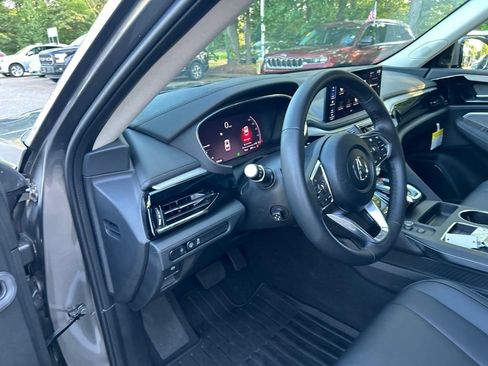 Certified 2026 Acura MDX SH-AWD image 9