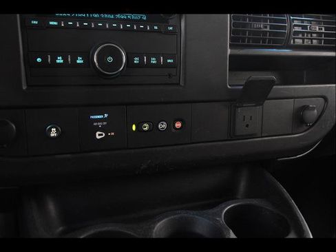 Used 2020 GMC Savana 2500 w/ Driver Convenience Package RWD image 10