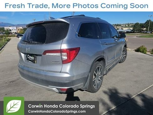 Used 2019 Honda Pilot Touring image 8