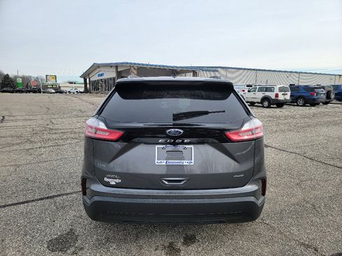 Used 2022 Ford Edge SEL w/ Sport Appearance Package image 8