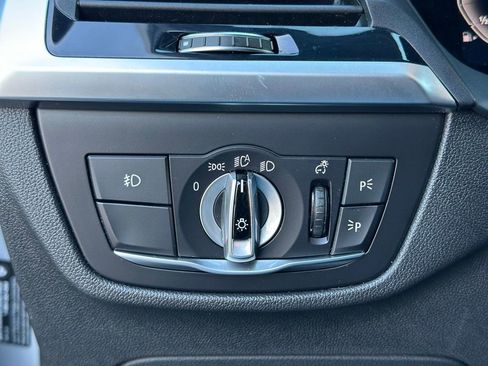 Used 2021 BMW X3 xDrive30i w/ Premium Package image 37