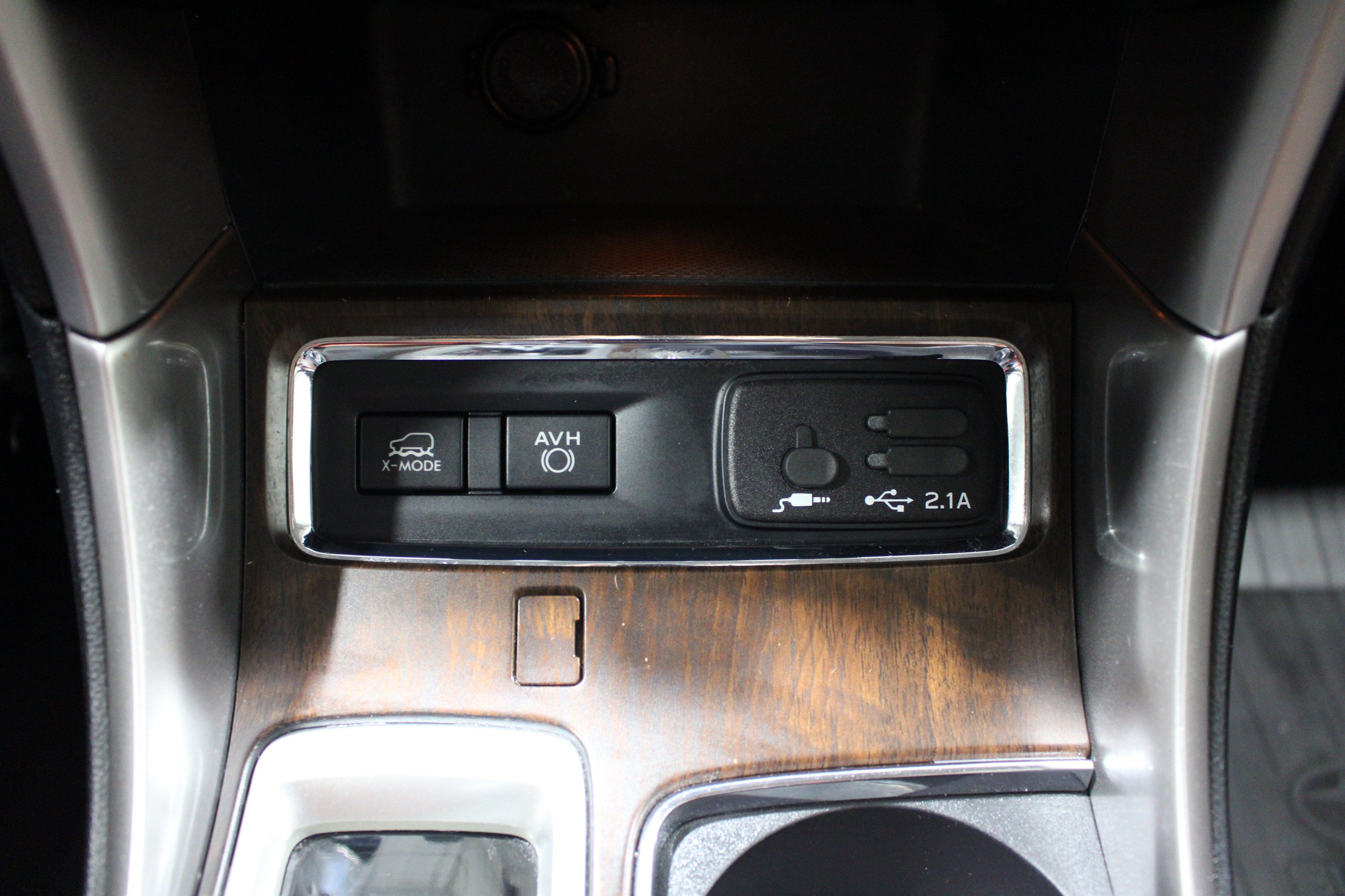 Used 2019 Subaru Ascent Touring w/ Popular Package #3 AWD/4WD image 18