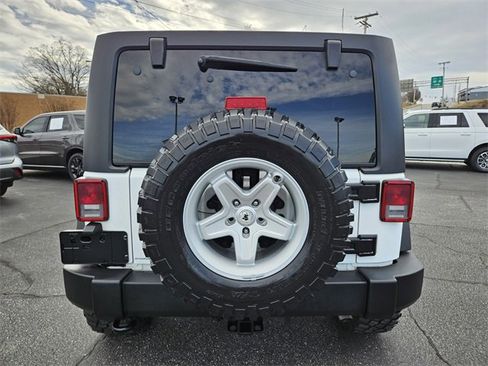 Used 2017 Jeep Wrangler Unlimited Sport w/ Quick Order Package 24S image 6
