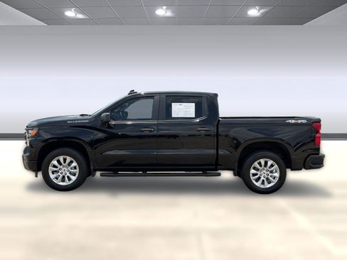 Used 2026 Chevrolet Silverado 1500 Custom AWD/4WD image 2