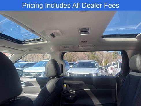 New 2026 Kia Carnival SX Prestige FWD image 13