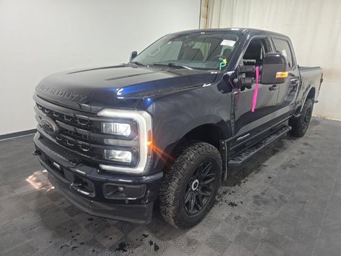 Used 2024 Ford F350 Lariat w/ Lariat Ultimate Package AWD/4WD image 5
