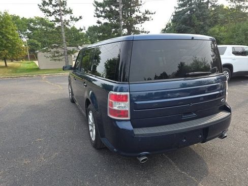 Used 2017 Ford Flex SE FWD image 5
